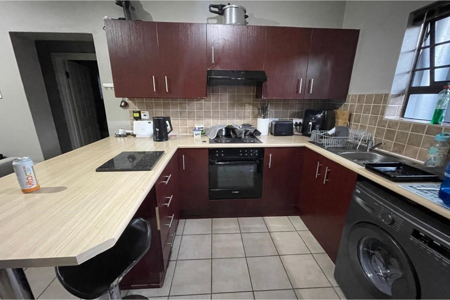 2 Bedroom Property for Sale in Sherwood Eastern Cape